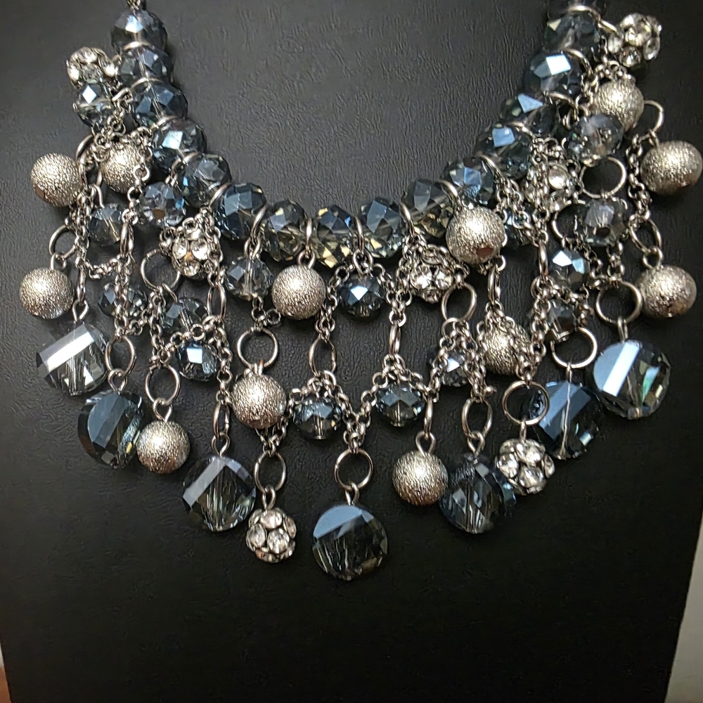 Stunning Silver and Blue Crystsl and Rhinestone Necklace. Mother Of Groom. Prom